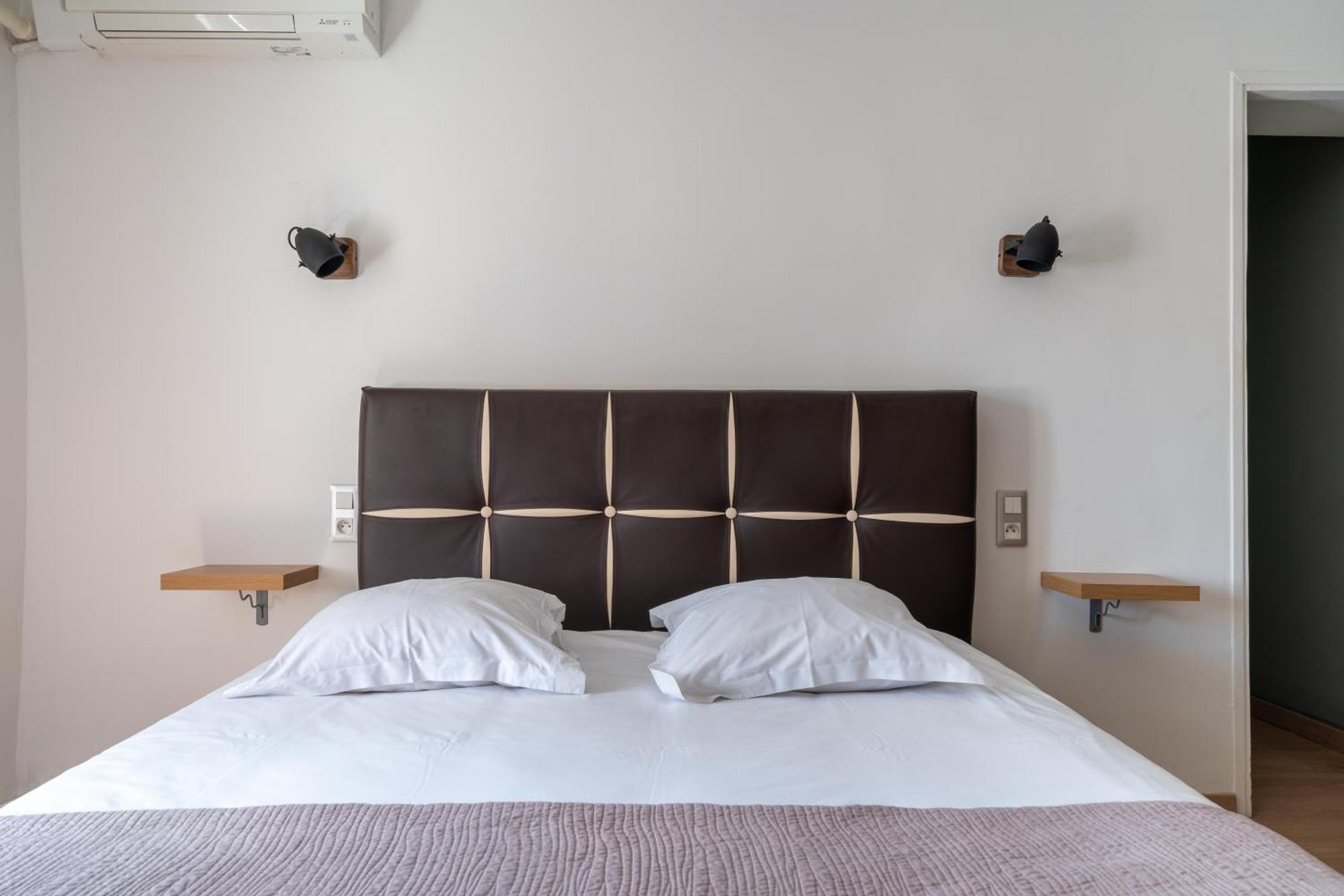 Logis Hotel Le Chene Vert Bollène المظهر الخارجي الصورة