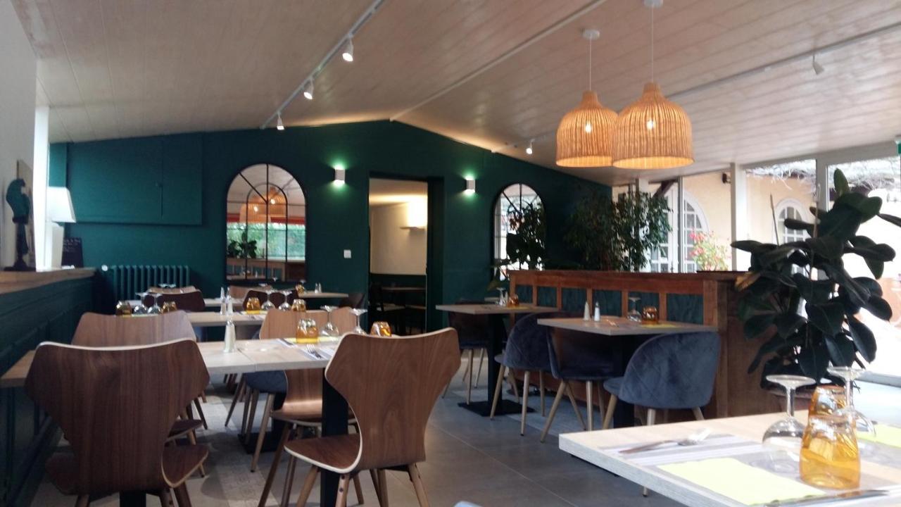 Logis Hotel Le Chene Vert Bollène المظهر الخارجي الصورة